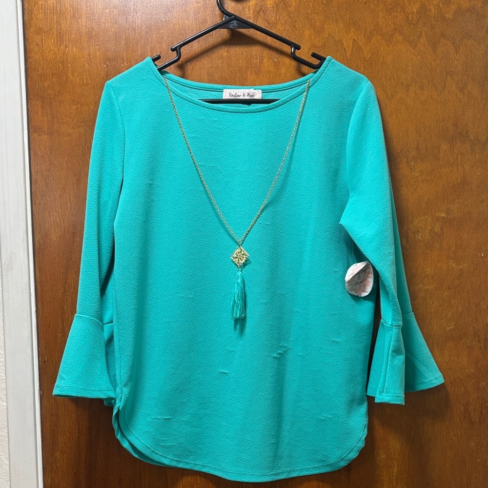 Teal Bell-Sleeve Blouse - Matching Gold Chain Necklace